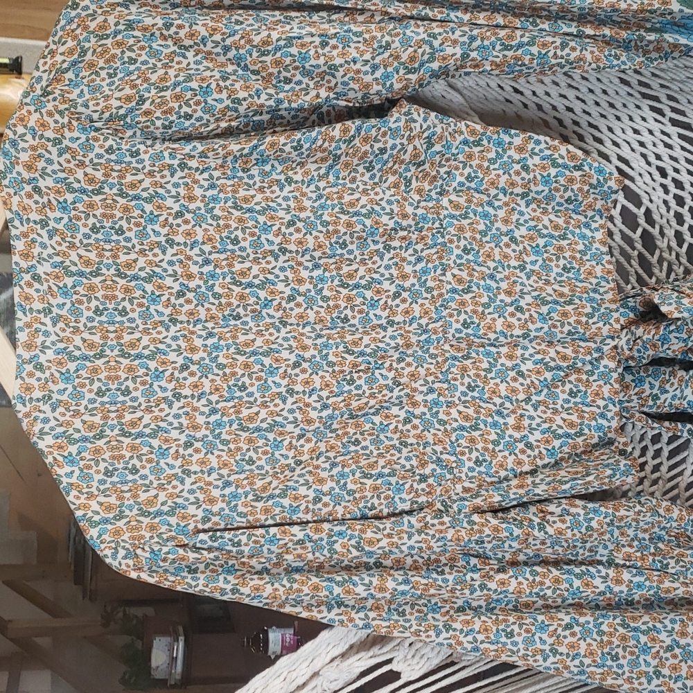 Boho Wrap Crop Top - Picture 3 of 6